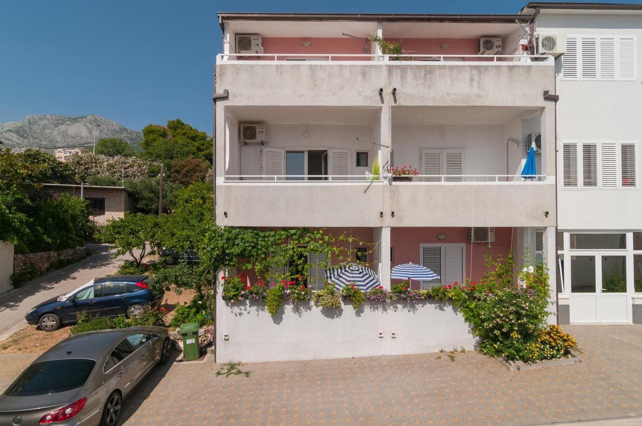 Apartman Neven Podgora Exterior foto